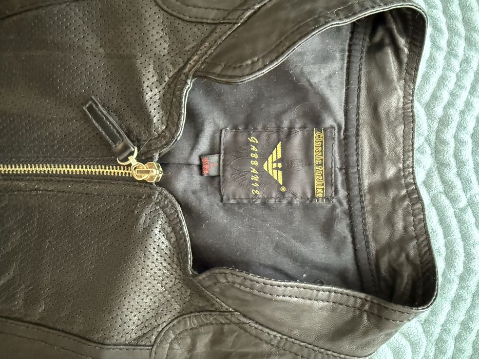 Кожаная куртка Armani