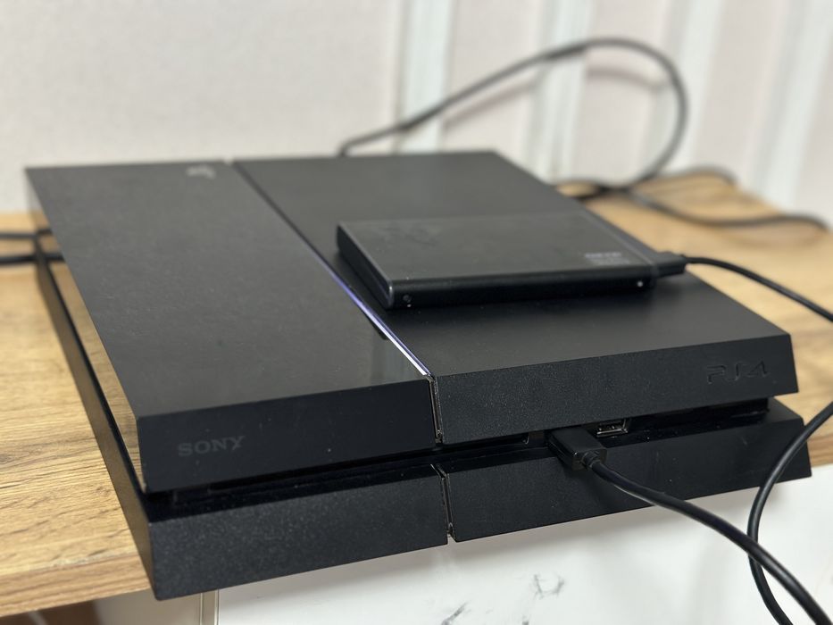 Прошитая ps4  пс4