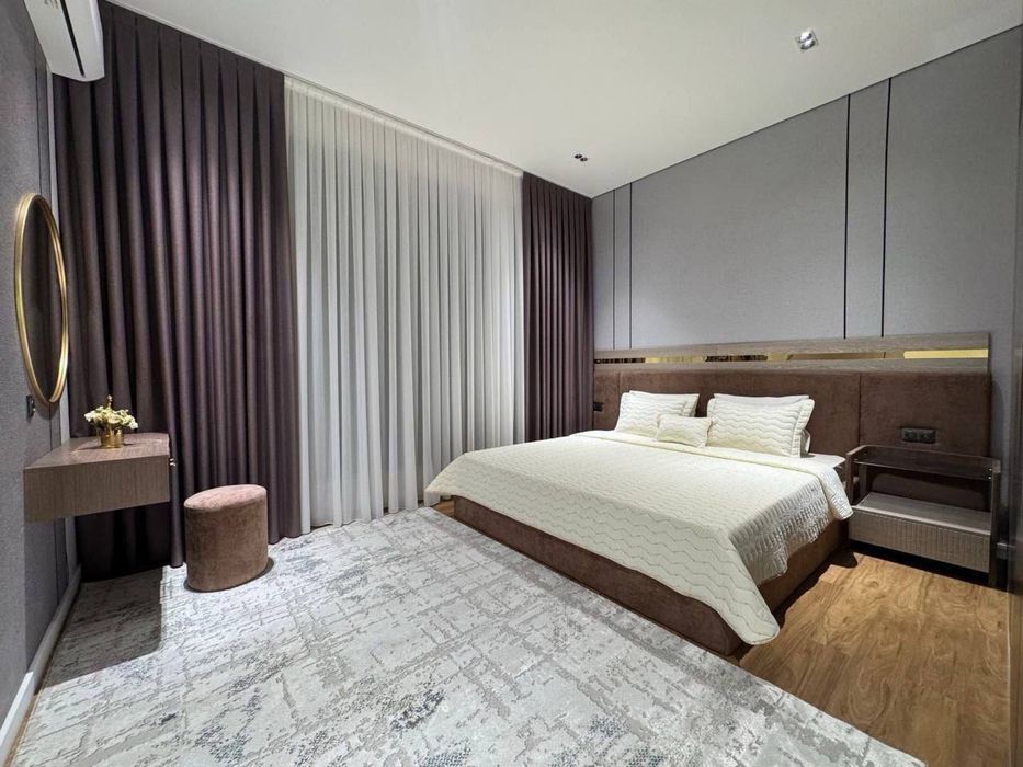 Квартира Вундеркинд  Ташсельмаш 4/2/8 102 кв.м