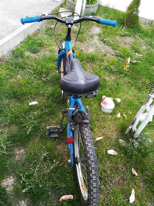 Продавам детскo колелo 20 цола