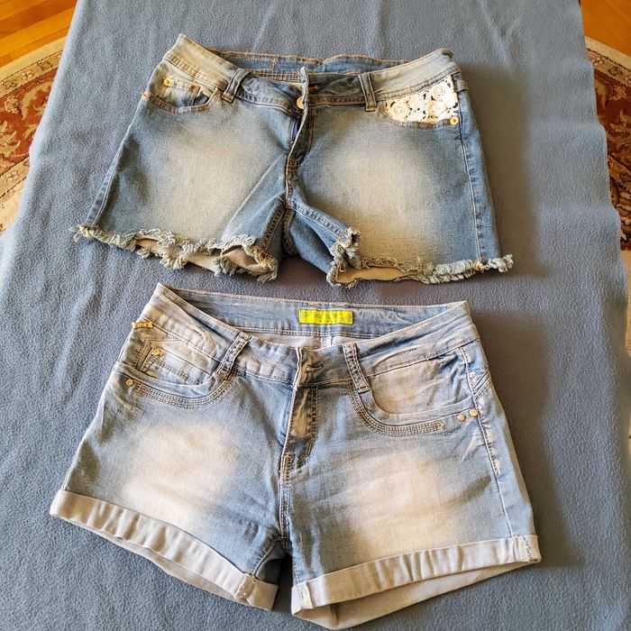 Продавам дънкови панталони