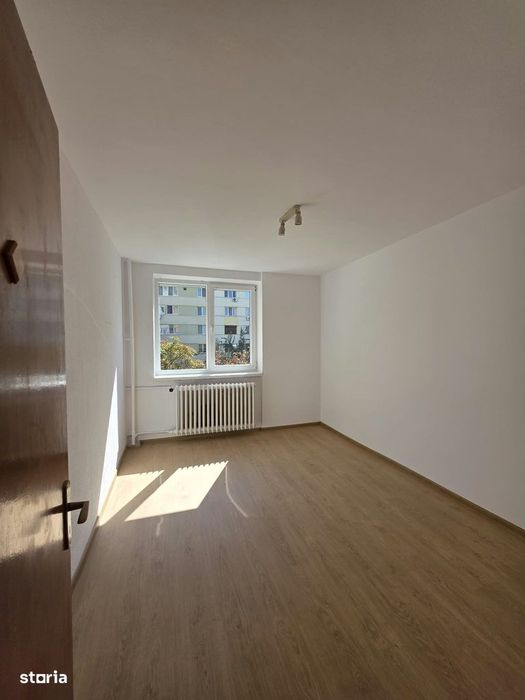 Apartament de 3 camere - 64 mp - la 10 minute de metrou Obor