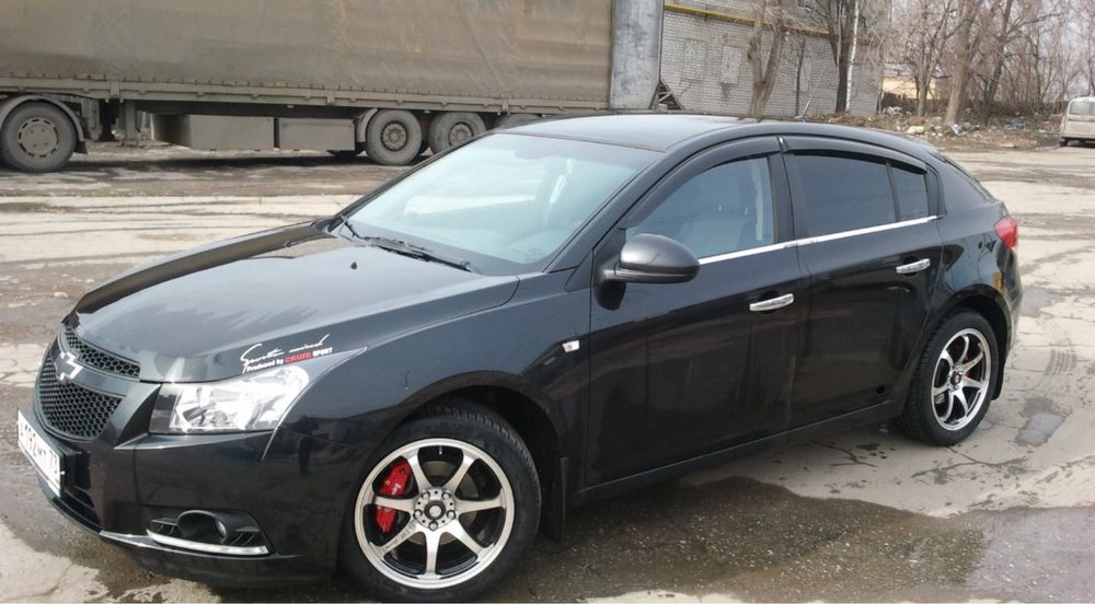Дефлекторы окон (ветровики) Chevrolet Cruze с 2009 по 2015