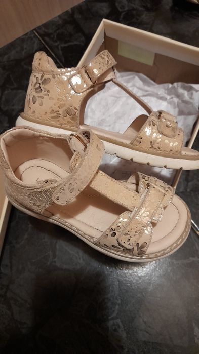 Детски сандали ест.кожа