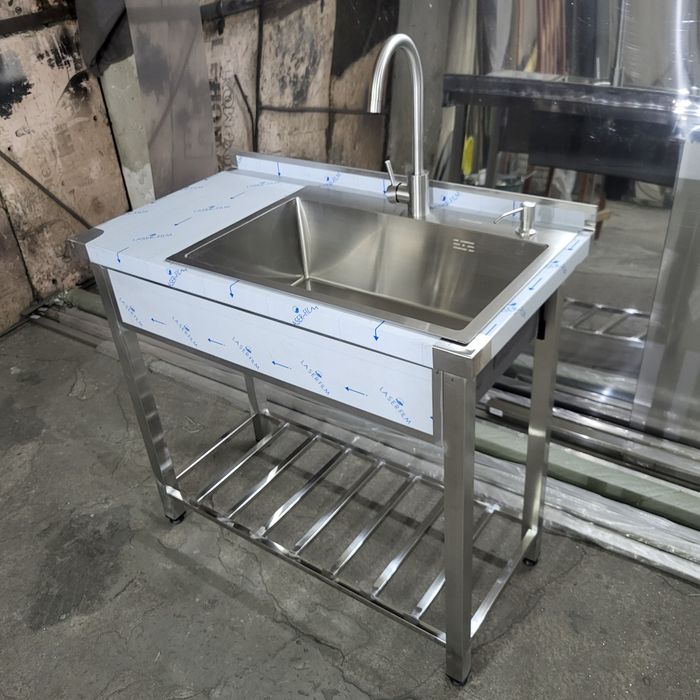 Мойка из нержавеющей стали