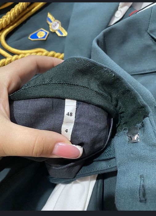 Парадная Форма бір рет киілген
