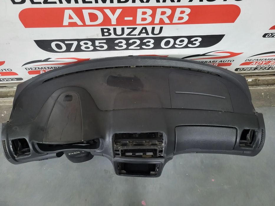 PLANSA DE BORD/ AIRBAG-URI/ CENTURI /TORPEDOU SKODA FABIA 2