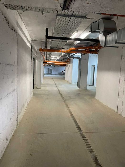 Дава се под наем Гараж / Паркомясто в София, Дървеница - 15 кв.м за 102 € - Снимка #1