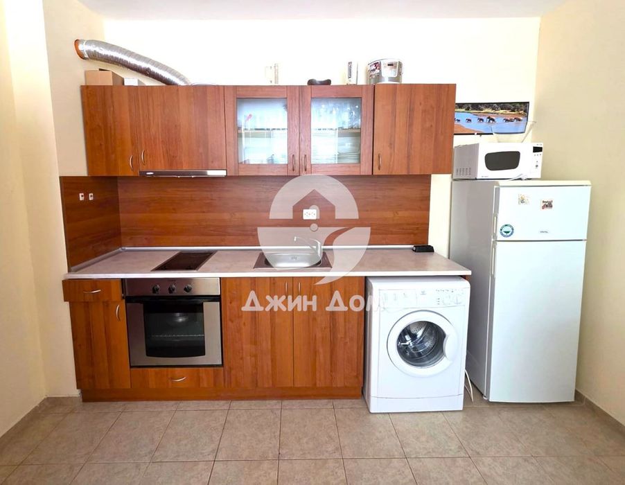Продава се Двустаен апартамент в к.к. Слънчев бряг - 66 кв.м за 1272 €/кв.м - Снимка #3