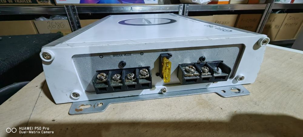 Продавам бас каси и усилватели за автомобил