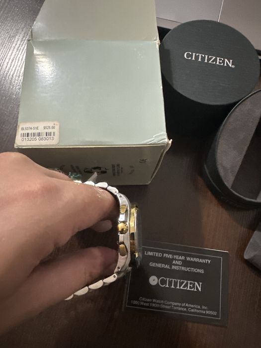 Часы Citizen BL5374–51E, Новые в коробке