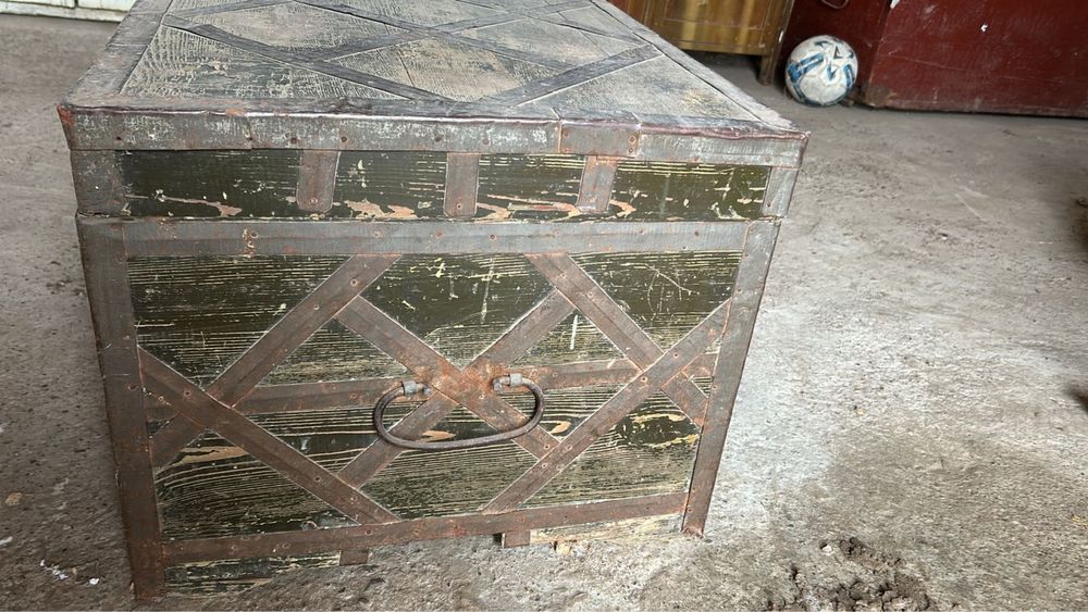 Сандық сатам. Продам сундук