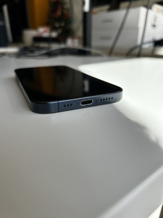 iPhone 15 Pro с проблеми с Celluar Baseband & eSIM