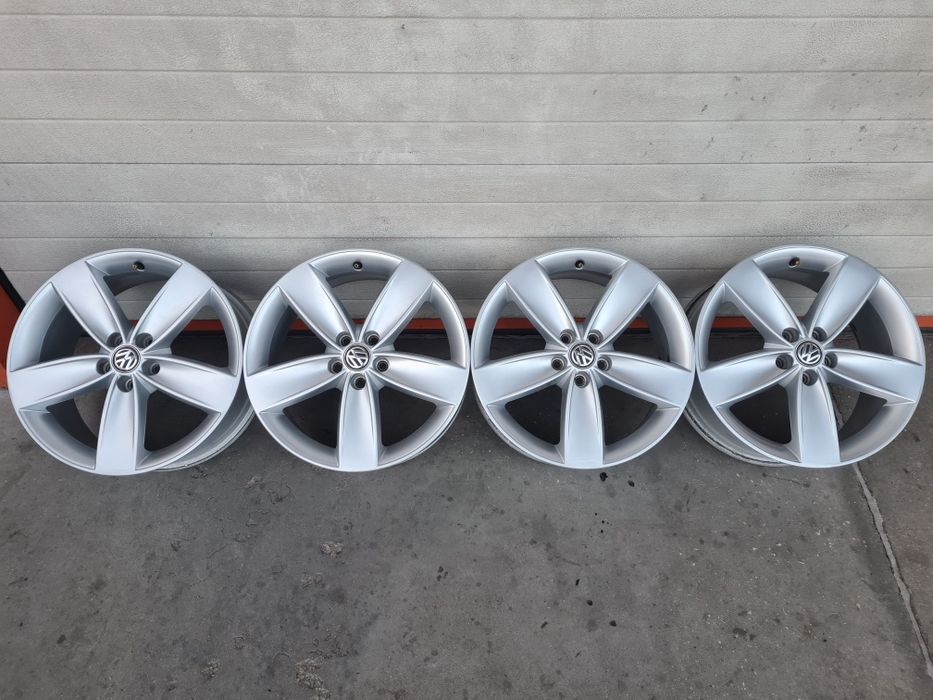 Оригинални джанти за ФОЛКСВАГЕН VW AUDI SEAT SKODA R17 5x100 ET46 7J