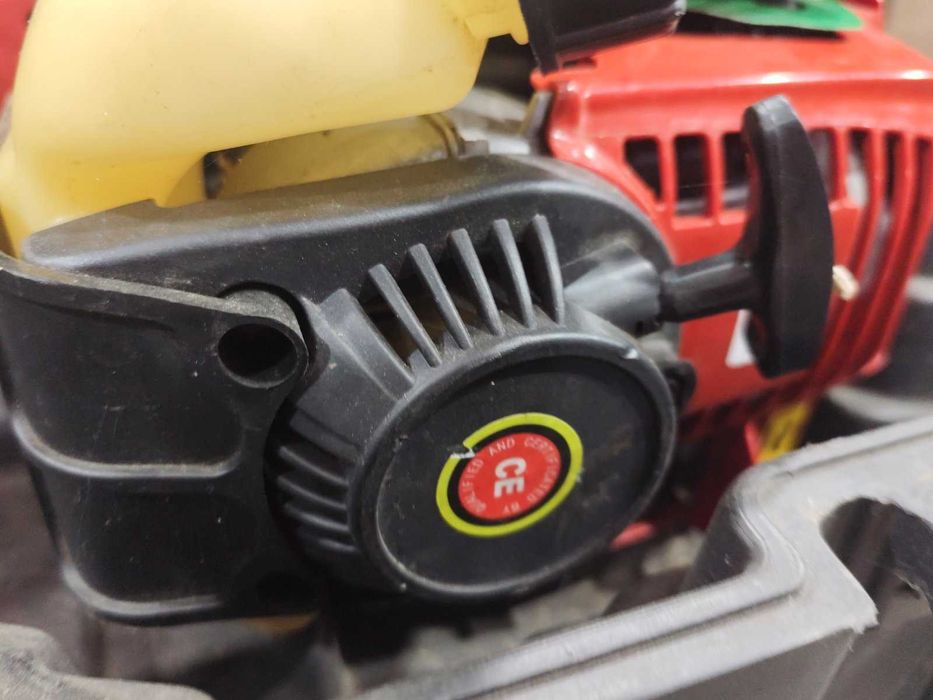 Бензинов набивач на колове 4-STROKE 120mm DPD-120