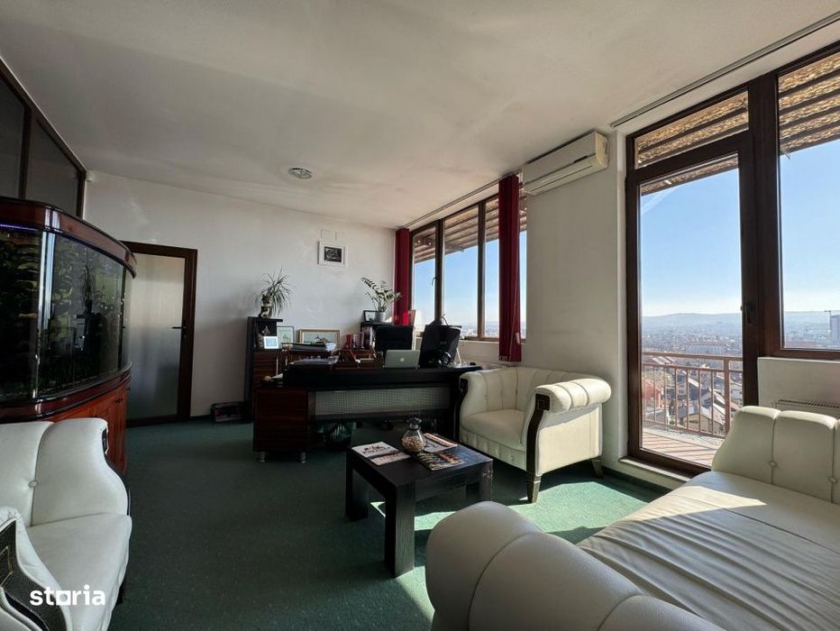 Apartament 4 camere, ultrafinisat, mobilat pentru birou, panorama unic