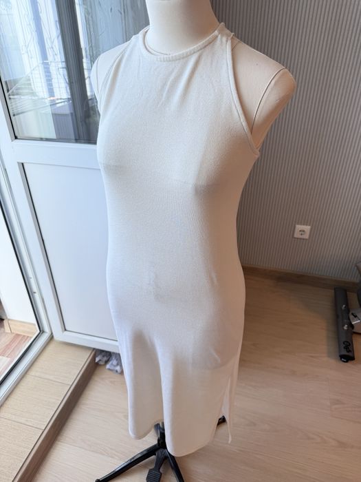 Продам женскую одежду