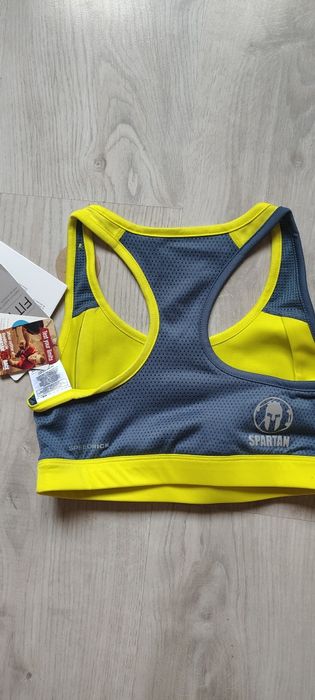 Bustiera Reebok originala, noua cu eticheta