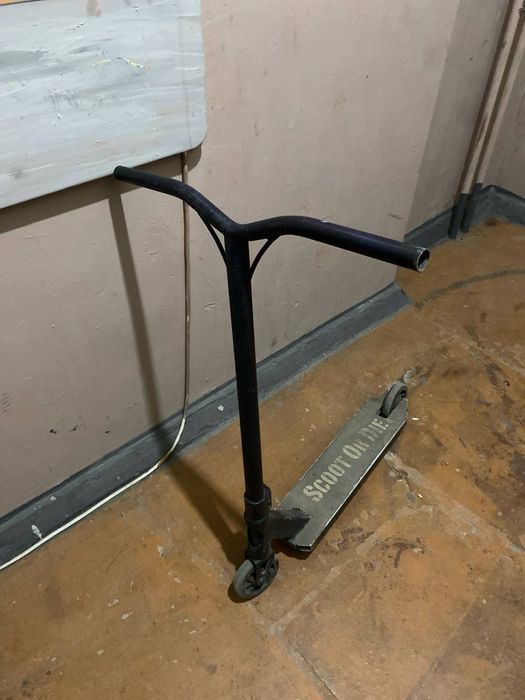 Трюковой самокат