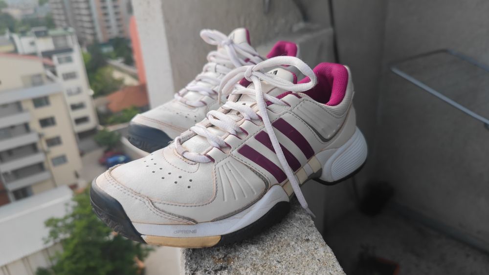 Дамски тенис маратонки Adidas 38 номер, 23.5 см