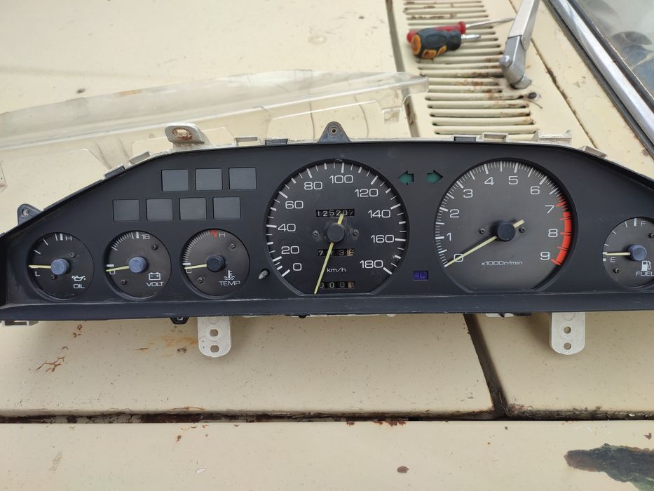 Приборная панель. Тойота.Ниссан Мерседес. Пежо.