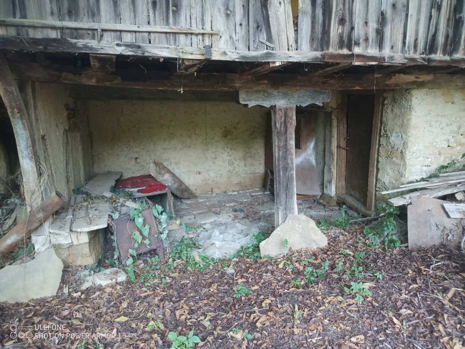 продавам къща в село Радювене