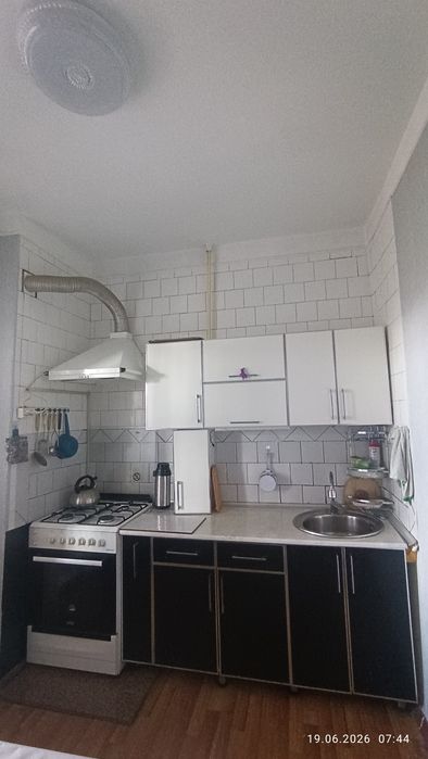 Продаётся 3х комнатная квартира в Яшнабадском районе. Массив Оханграбо