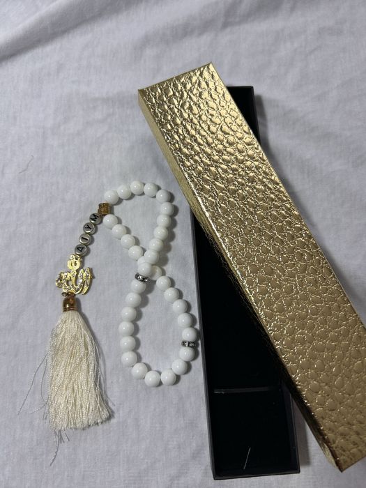 ИМЕННОЙ ТАСБИХ                                        ЧЕТКИ ИМЕННЫЕ