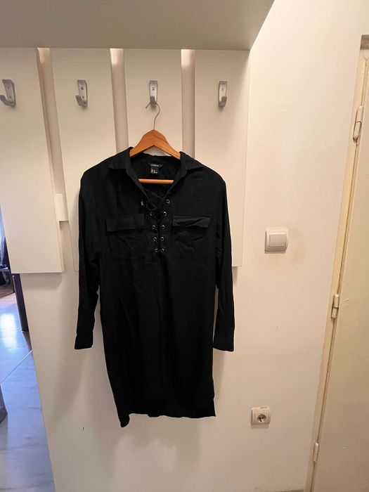 Стилна дамска риза LINDEX – черна, с връзки отпред