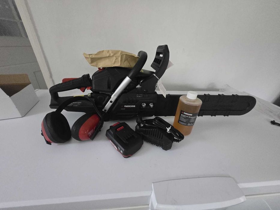 Бензинова Резачка с Ел Стартер Parkside Performance Бензинов Трион