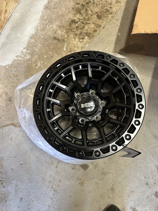 Комплект гуми с джанти 33x10.50-16 JOURNEY CLAW