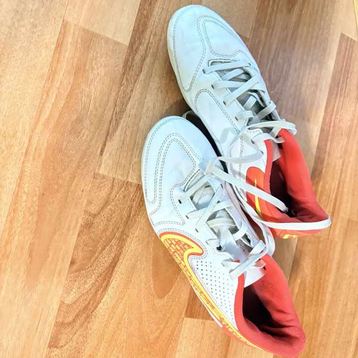 Бутонки Mizuno Morelia Neo III Pro FG размер 40 /40.5/ 39