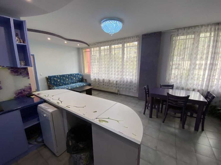 Продава се Тристаен апартамент в Габрово, Център - 106 кв.м за 505 €/кв.м - Снимка #4