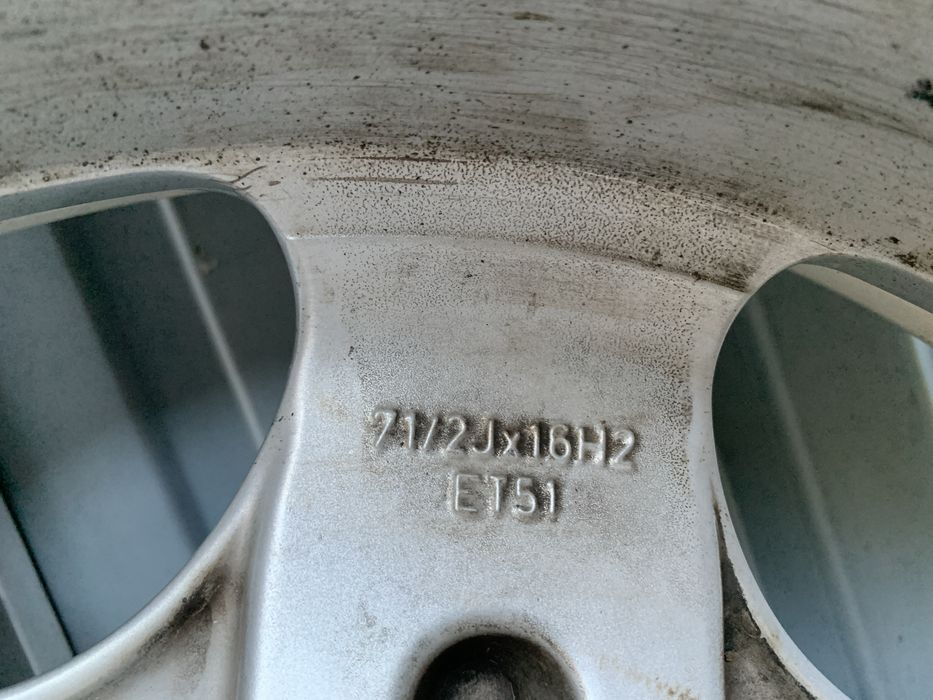 Диск с шиной на 16 Original