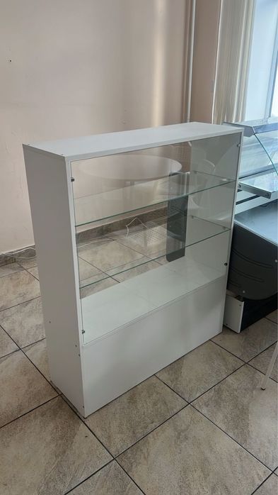 Продам торговое оборудование