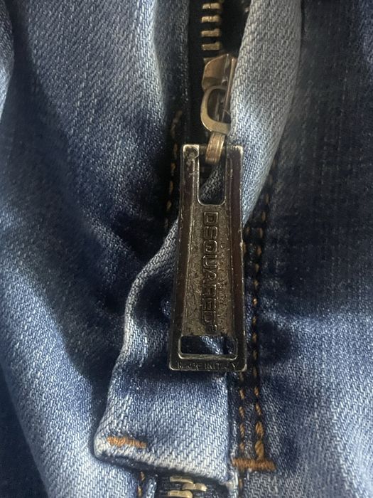 Джинсы Dsquared2