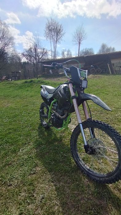 Vând kxd 150 2023 3800 lei