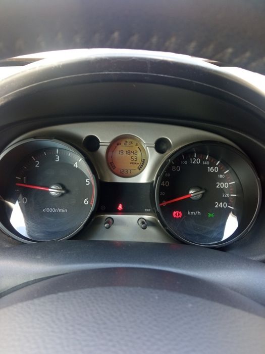 Nisan Qashqai  DCI