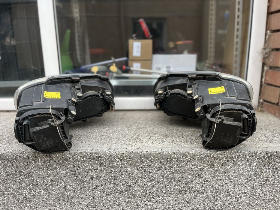 Фарове за VW Туран 03-06