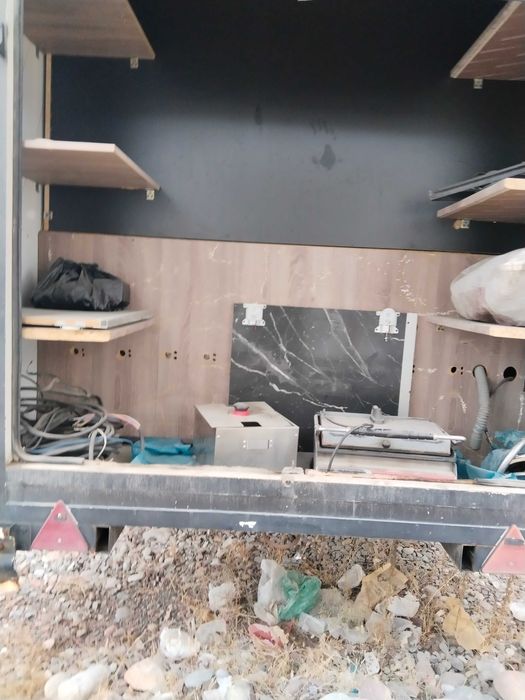 Food truck sotiladi narxini kelishamiza