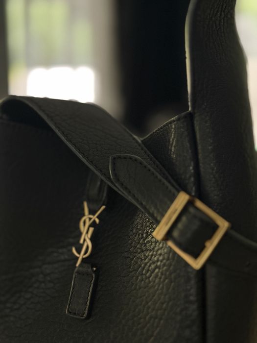 YSL черна чанта