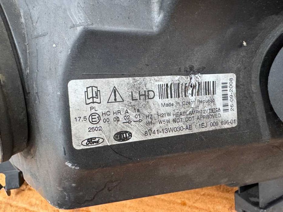 Far stanga Ford Kuga 1 2008 - 2013 8V41-13W030-AE