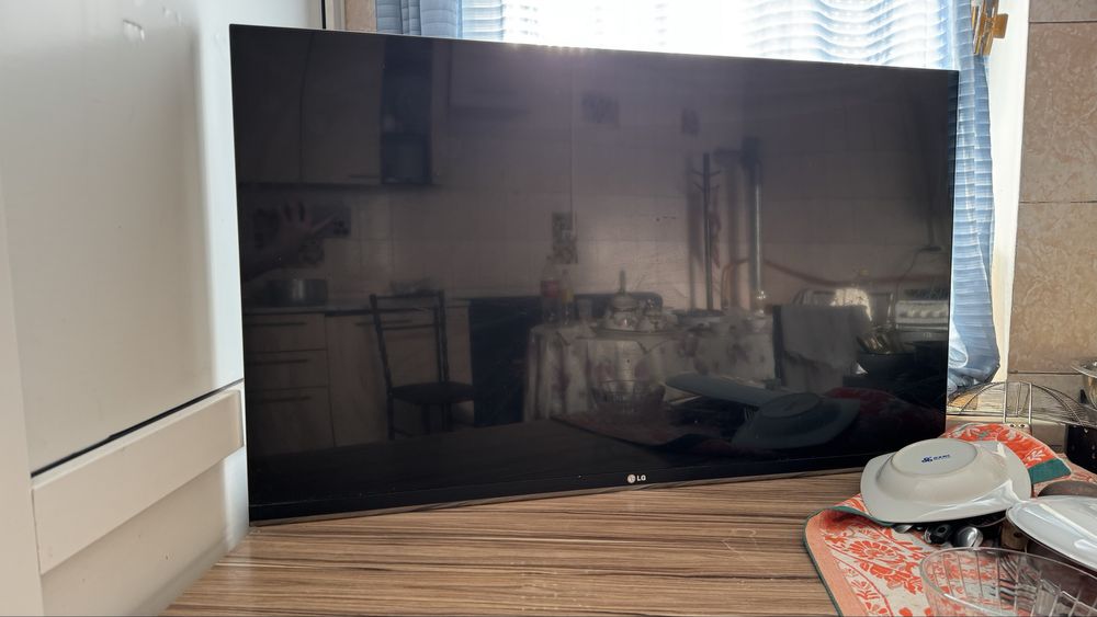 Телевизор  На запчасть LG, 20000тг