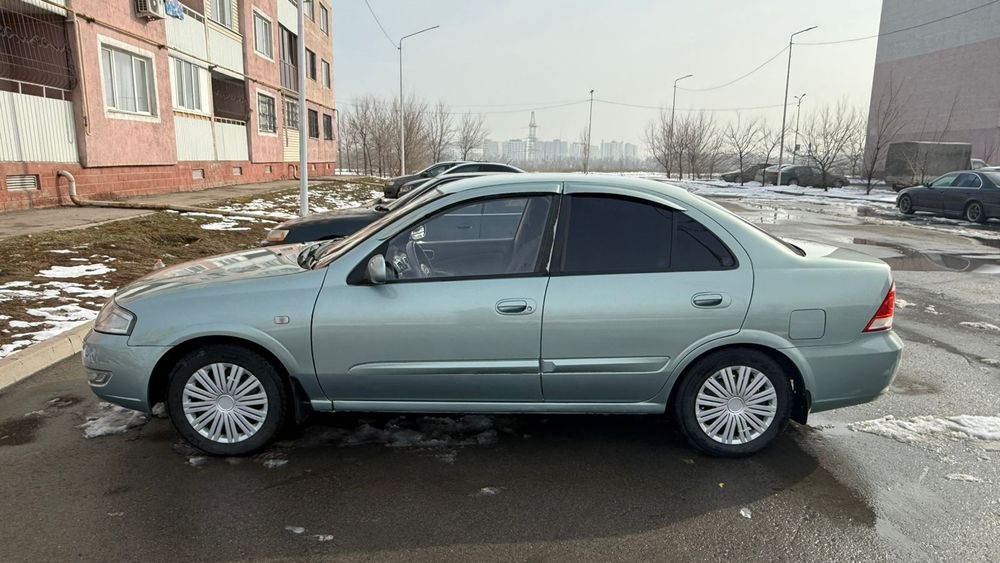 Машина ниссан алмера класик