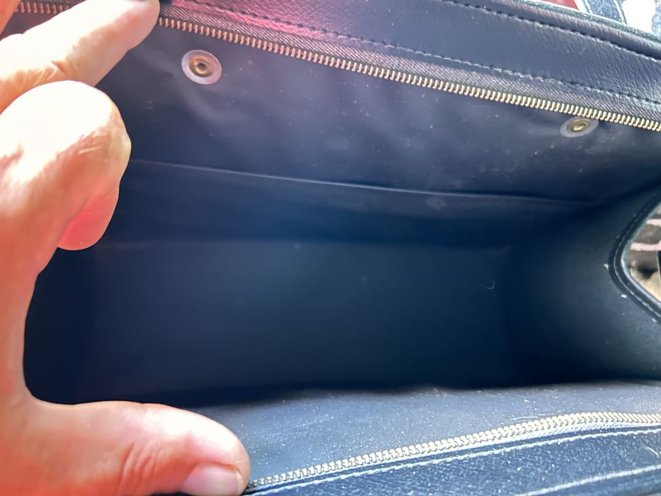 Poseta veche frumoasa