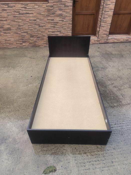 Pat 1 persoana cu saltea inclusa