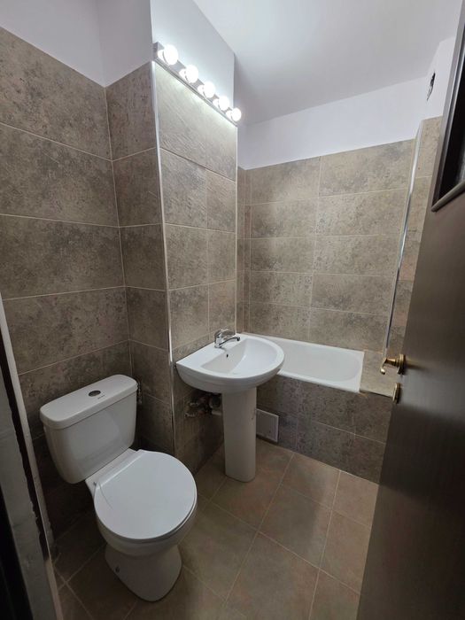 Apartament 3 camere de inchiriat, et 1, decomandat, 48 mp - mobilat sau nemobilat - Ploiesti Vest