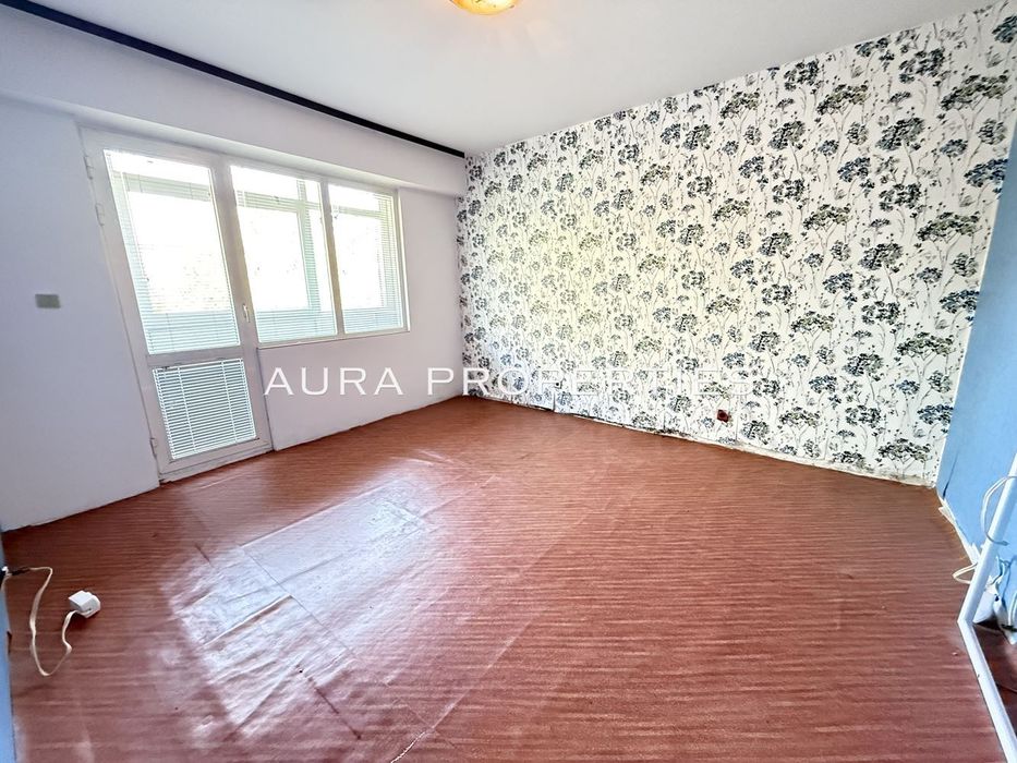 Продава се Двустаен апартамент в Разград, Орел - 60 кв.м за 893 €/кв.м - Снимка #3