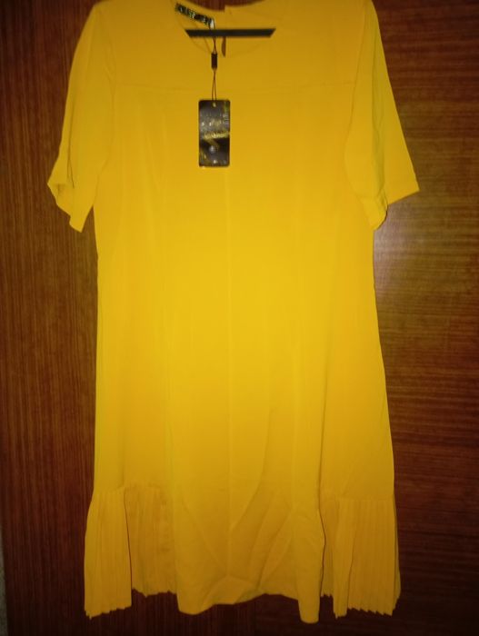 Платье летнее, 4500 тенге.