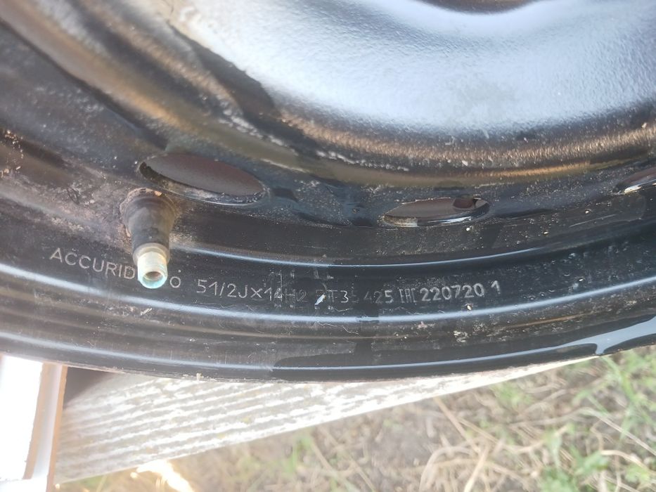 Диск, покрышка, резина, колеса